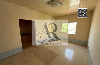 Apartment - Studio - 1 Bathroom for rent in Al Mowaihat 3 - Al Mowaihat - Ajman Apartment - Studio - 1 Bathroom for rent in Al Mowaihat 3 - Al Mowaihat - Ajman