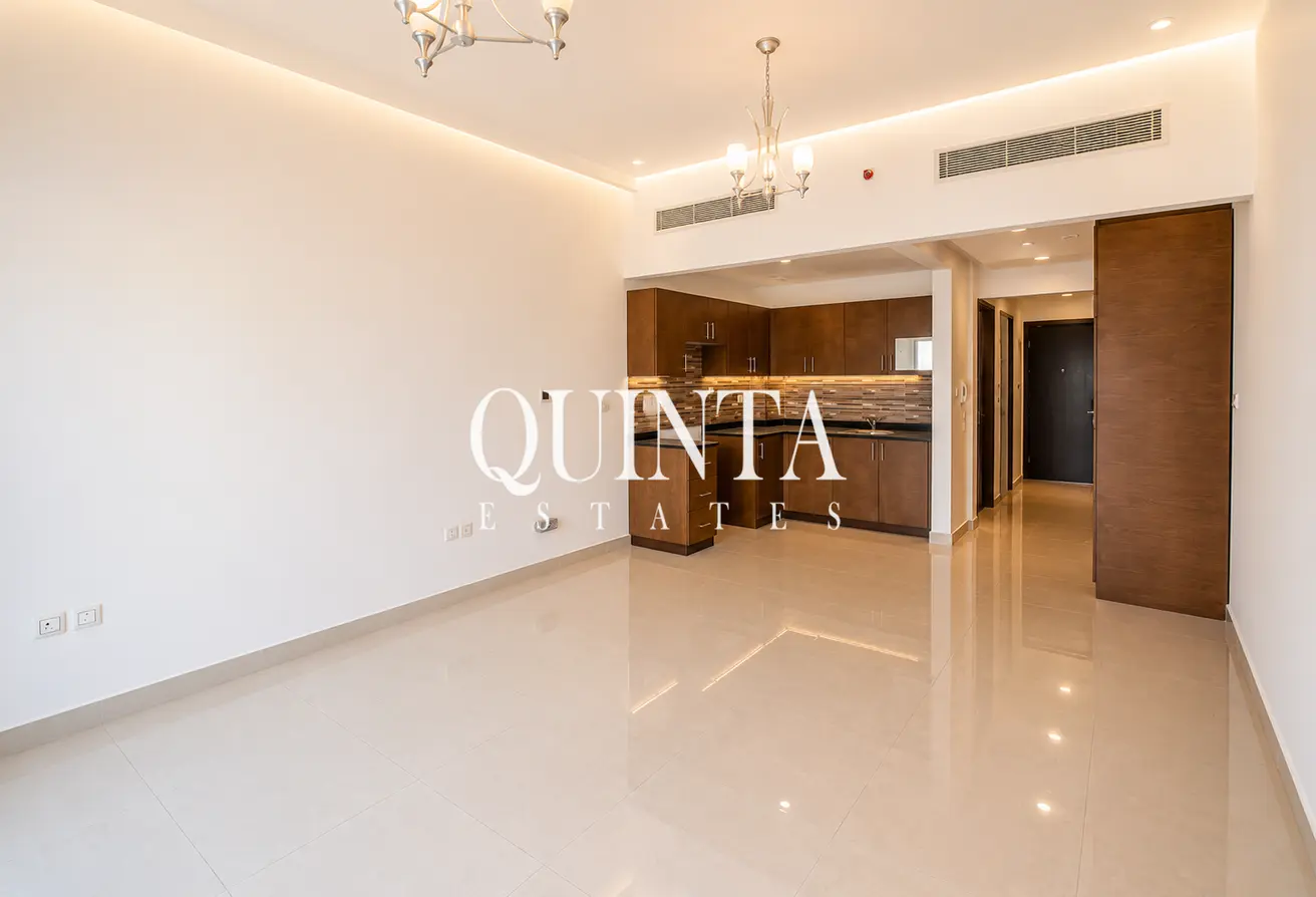 165592403 - Property Main Image