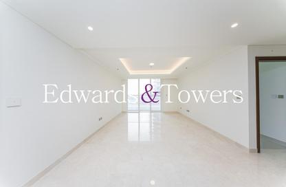 Apartment - 1 Bedroom - 1 Bathroom for sale in Palace Beach Residence Tower 1 - Palace Beach Residence - EMAAR Beachfront - Dubai Harbour - Dubai