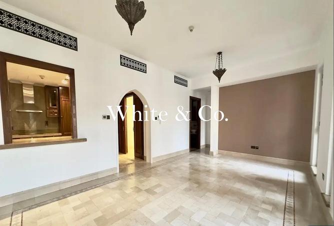 54947453 - Property Image 2