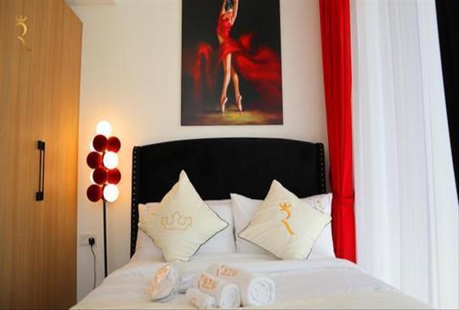 104670315 - Property Image 2