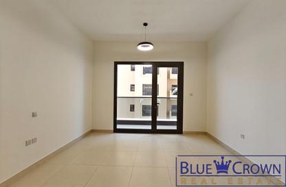 Apartment - Studio - 1 Bathroom for rent in Bin Suloom Building - Al Jaddaf - Dubai