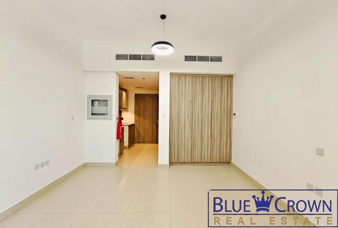 121101905 - Property Main Image