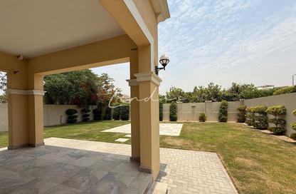 Villa - 4 Bedrooms - 5 Bathrooms for rent in District 6 - Jumeirah Park - Dubai Villa - 4 Bedrooms - 5 Bathrooms for rent in District 6 - Jumeirah Park - Dubai