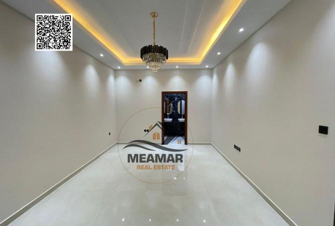 103678307 - Property Image 2