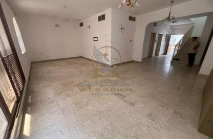Apartment - 4 - 3 for rent in Al Qulaya'ah - Al Sharq - Sharjah