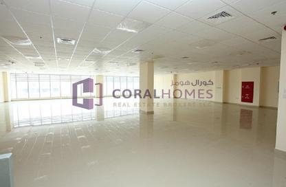 Warehouse - Studio for rent in Sheikh Zayed Road - Dubai
