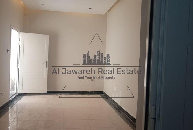 102832138 - Property Main Image
