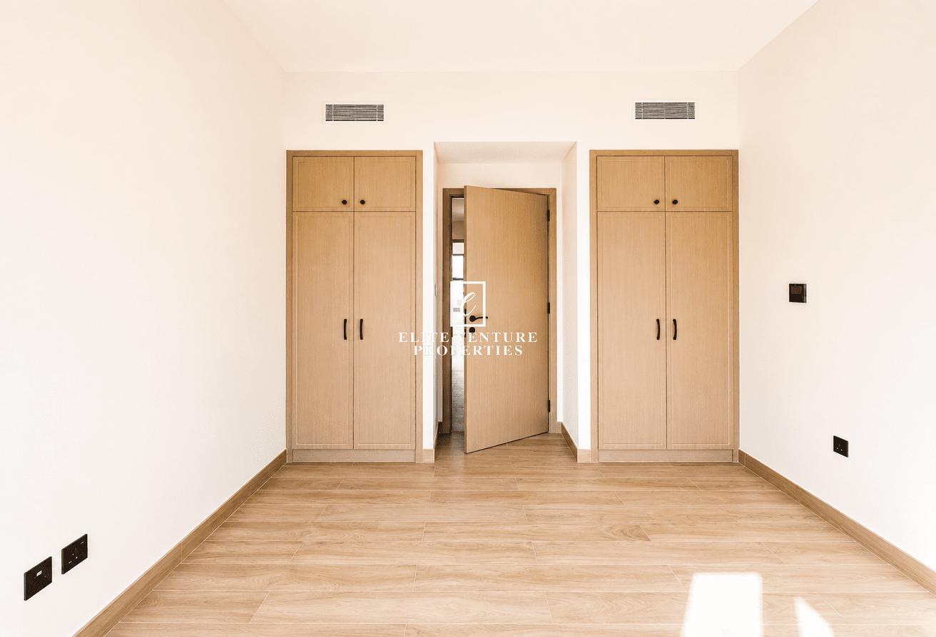 MID CORNER UNIT | BRAND NEW | MOVE-IN READY photo 8