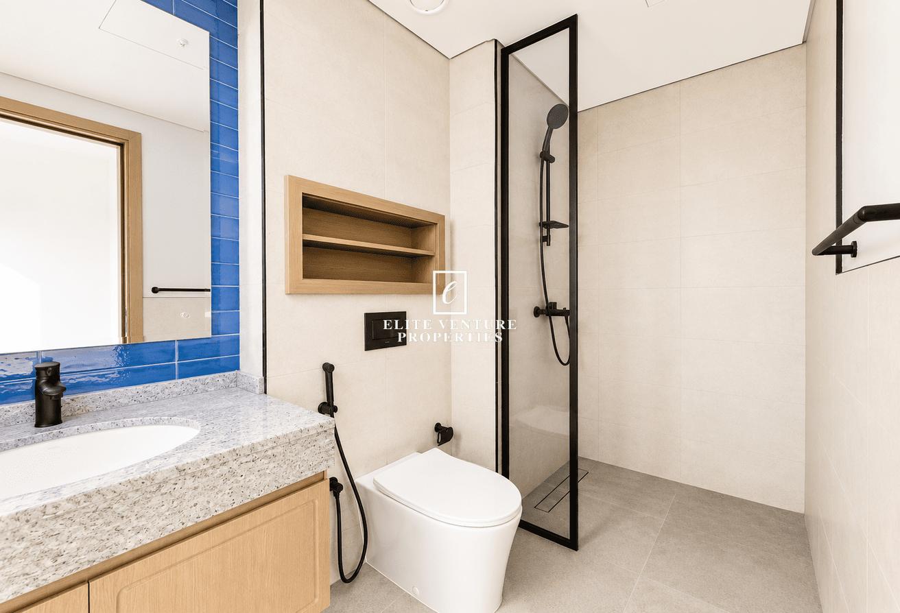 MID CORNER UNIT | BRAND NEW | MOVE-IN READY photo 11
