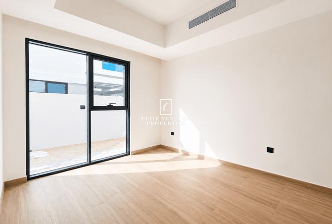 136991560 - Property Image 3