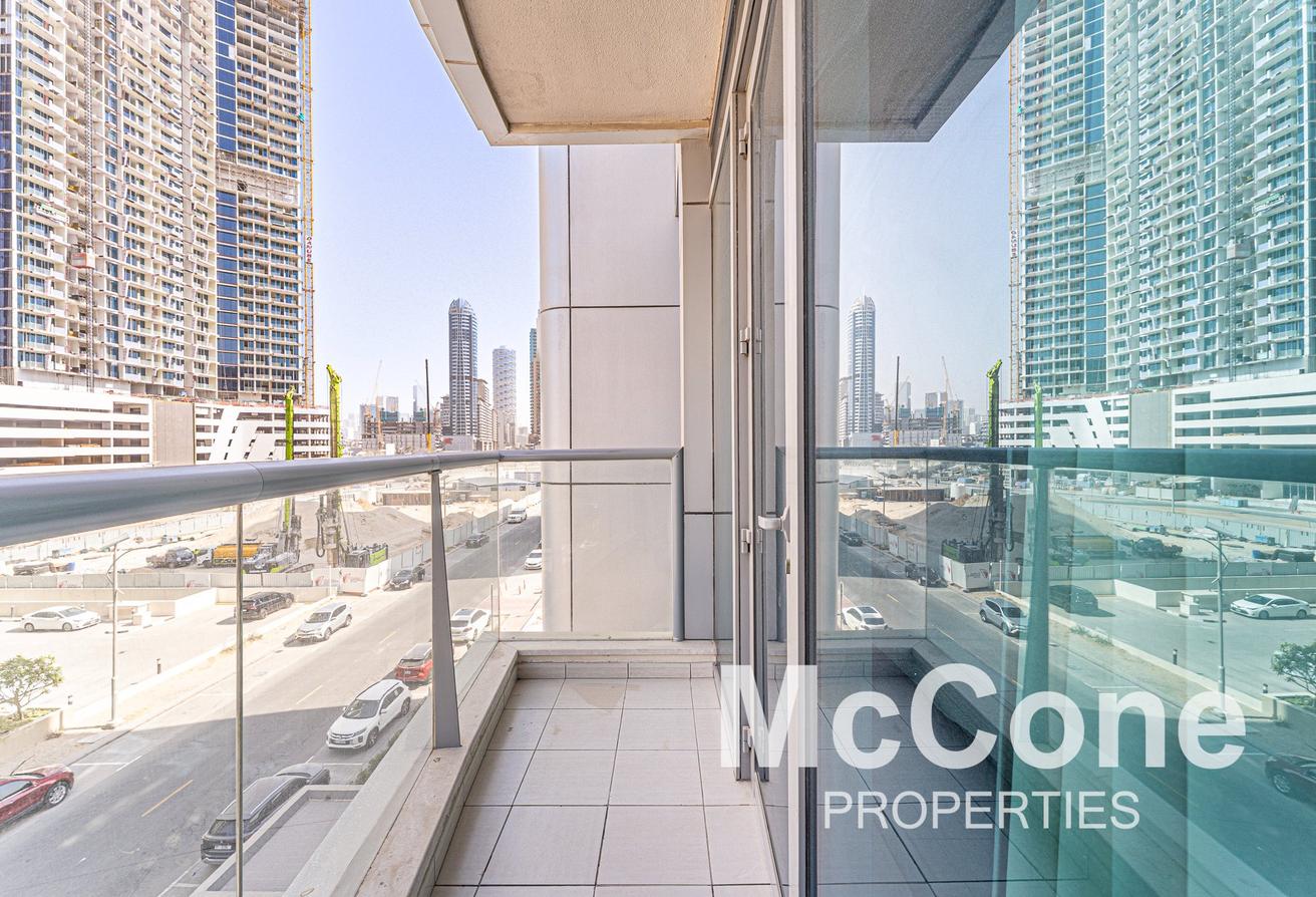 Furnished Studio | Cricket Tower | Prime Location photo 10