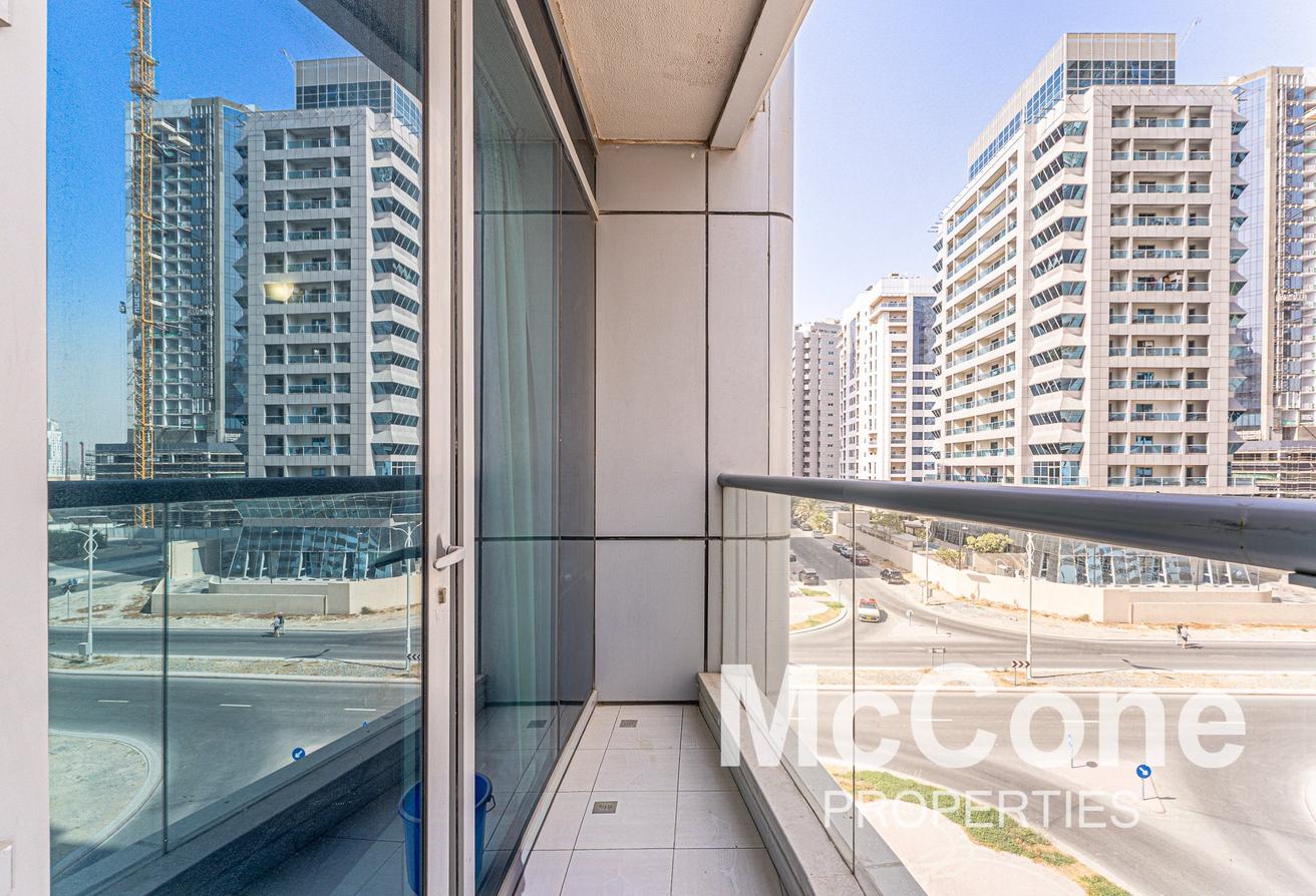 Furnished Studio | Cricket Tower | Prime Location photo 11