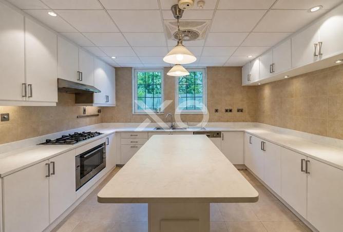 114150882 - Property Image 2