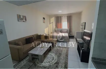 شقة - 1 حمام للايجار في برج النعيمية الثاني - النعيمية - عجمان