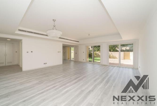 53176749 - Property Image 2