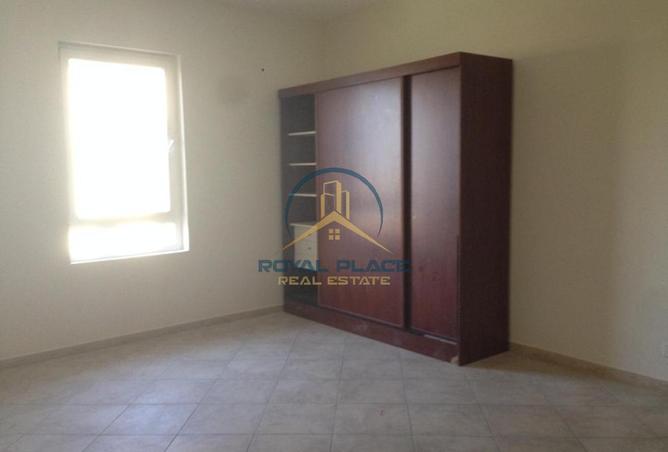 67454350 - صورة العقار 3