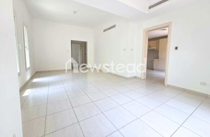 Villa - 3 Bedrooms - 3 Bathrooms for rent in Springs 1 - The Springs - Dubai