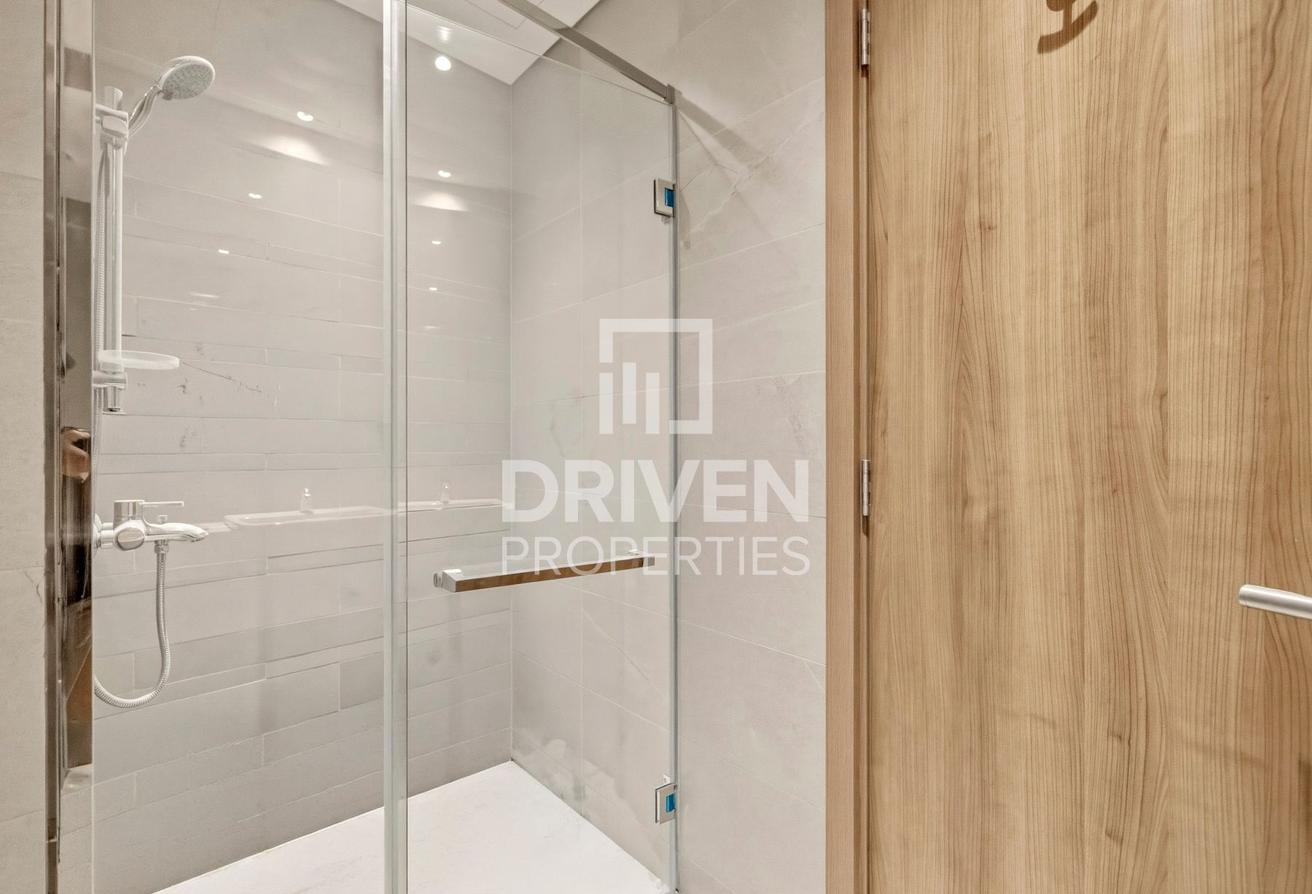 Ready to Move in | Lagoon View | Multiple Cheques photo 12