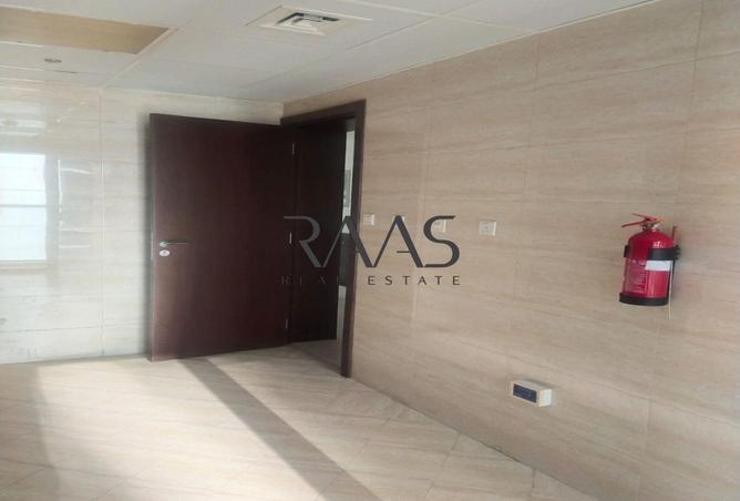 64405172 - Property Image 2