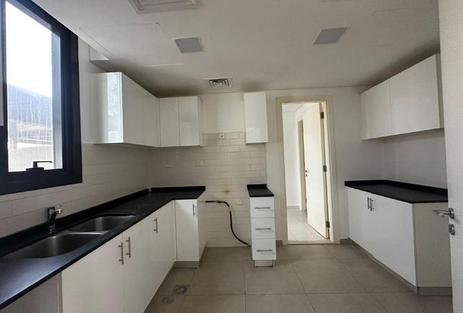 94005628 - Property Image 2