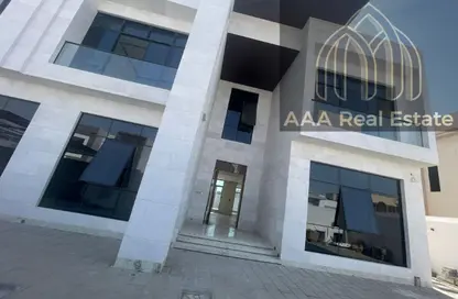 Villa - 5 Bedrooms - 6 Bathrooms for rent in Al Barsha South 2 - Al Barsha South - Al Barsha - Dubai