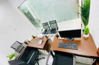 Office Space - Studio - 1 Bathroom for rent in Red Avenue - Al Garhoud - Dubai