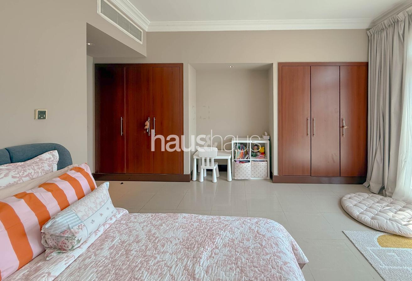 Unfurnished | High floor | C Type (+maids) photo 9