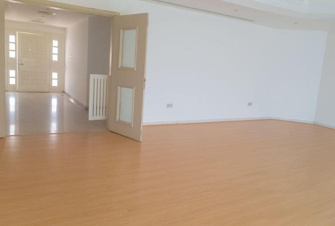 103258910 - Property Image 3