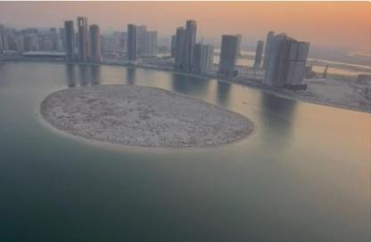 Apartment - 1 Bedroom - 2 Bathrooms for sale in Al Khan Corniche - Al Khan - Sharjah