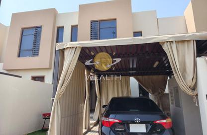 Townhouse - 2 - 4 for sale in Nasma Residence - Al Tai - Sharjah