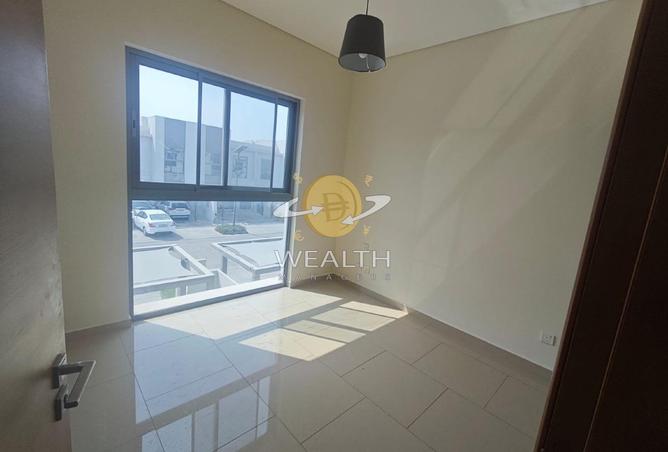 119726340 - Property Image 3