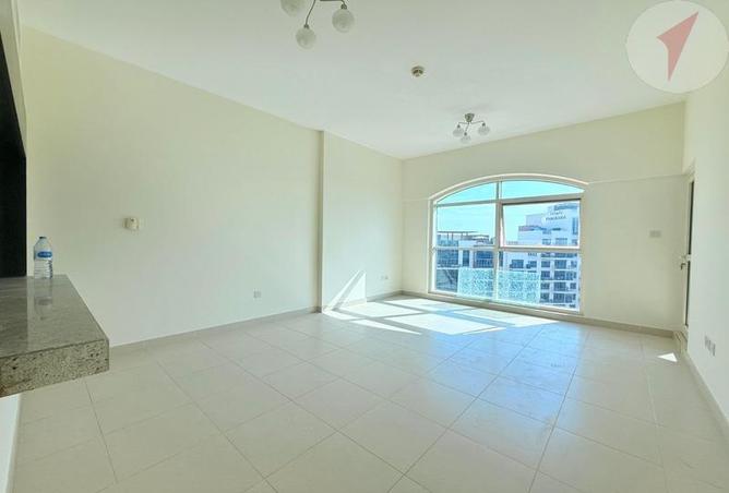 105971188 - Property Image 3