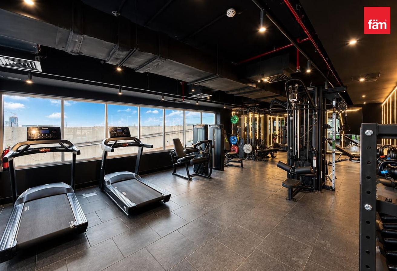 1BR+Study | Best Views | High Floor photo 8
