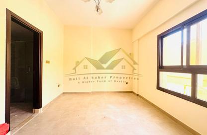Apartment - 2 Bedrooms - 2 Bathrooms for rent in Al Raffa - Bur Dubai - Dubai