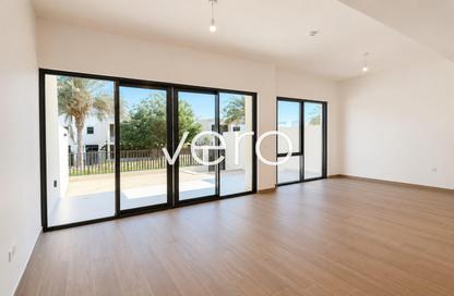 Apartment - 3 Bedrooms - 3 Bathrooms for sale in The Mayfair - Town Square - Dubai