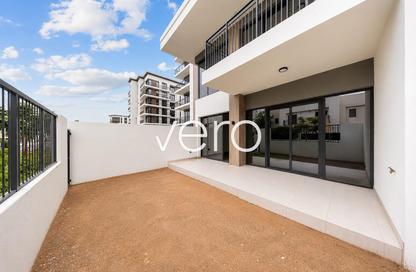 Apartment - 3 Bedrooms - 3 Bathrooms for sale in The Mayfair - Town Square - Dubai