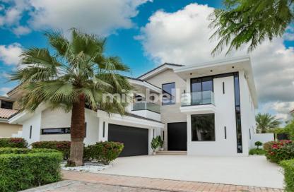 Villa - 5 Bedrooms - 6 Bathrooms for sale in Sanctuary Falls - Jumeirah Golf Estates - Dubai