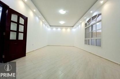 Apartment - 3 - 4 for rent in Al Maqtaa Tower 1 - Hadbat Al Zafranah - Muroor Area - Abu Dhabi