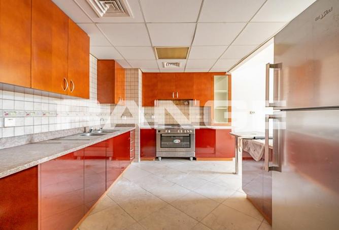 76982815 - Property Image 3