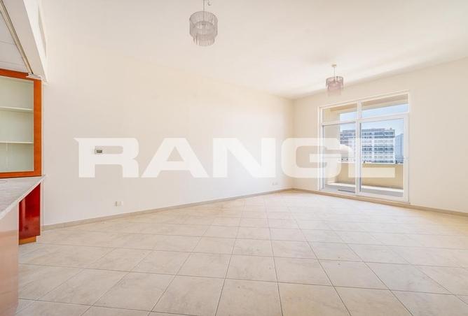 76982815 - Property Image 2