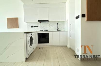 Apartment - 1 Bedroom - 2 Bathrooms for rent in Regent Court - District 14 - Jumeirah Village Circle - Dubai