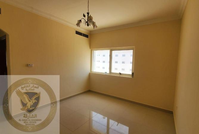 98275311 - Property Image 2