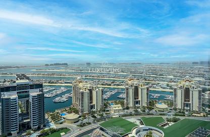 Apartment - Studio - 1 Bathroom for rent in The Palm Tower - Palm Jumeirah - Dubai
