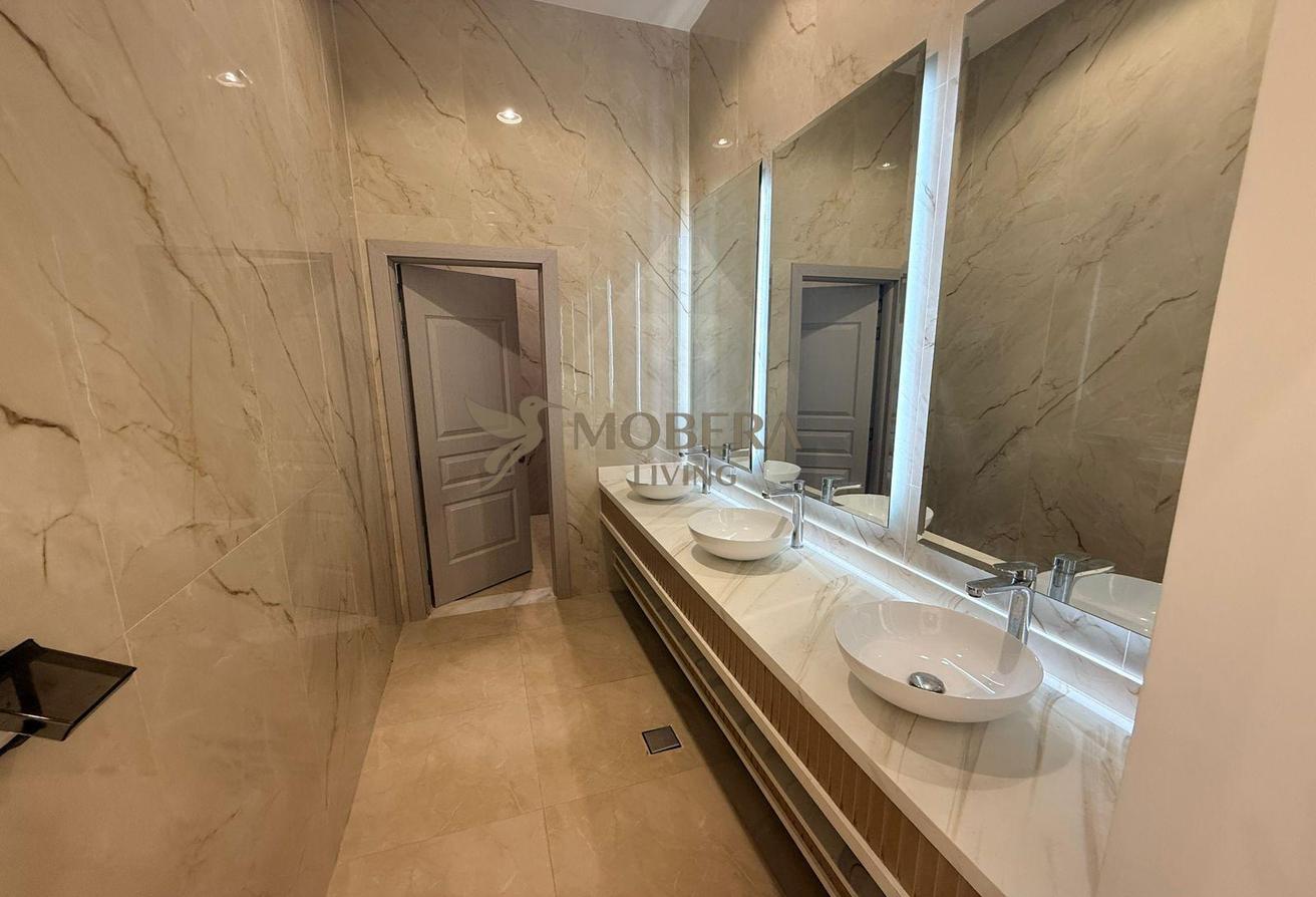 SPACIOUS VILLA | MODERN FINISHING | TWO MAJILIS photo 18