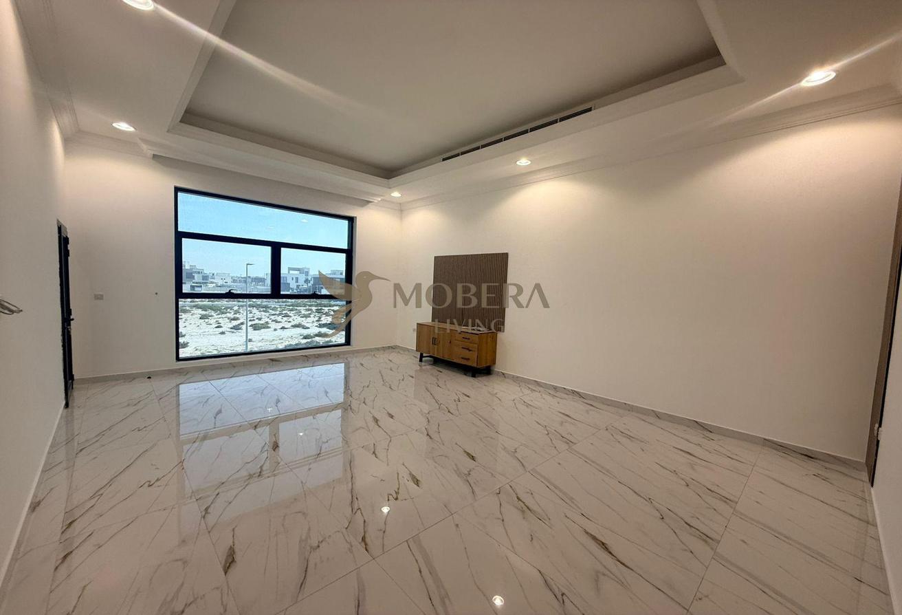 SPACIOUS VILLA | MODERN FINISHING | TWO MAJILIS photo 30