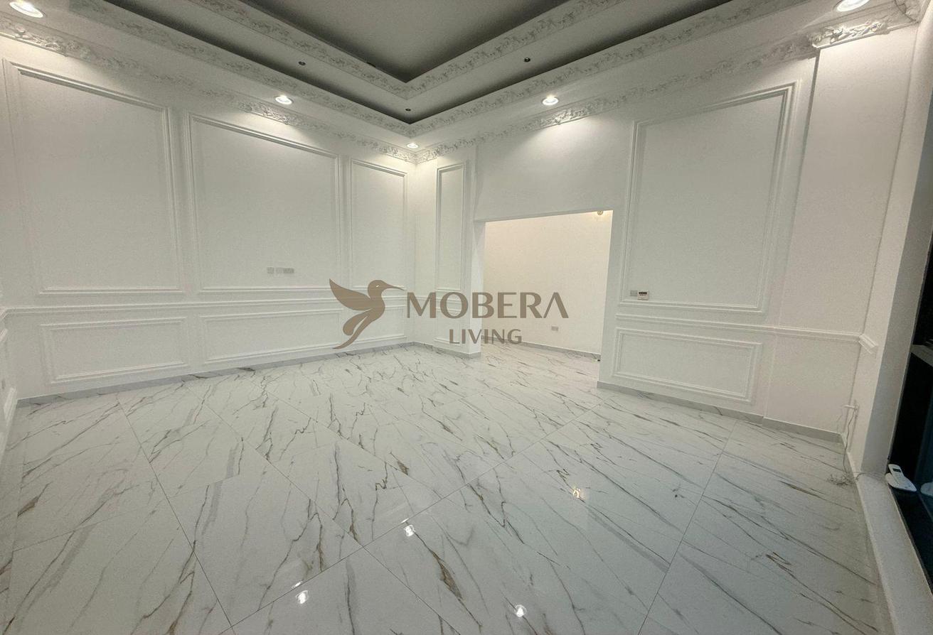 SPACIOUS VILLA | MODERN FINISHING | TWO MAJILIS photo 20