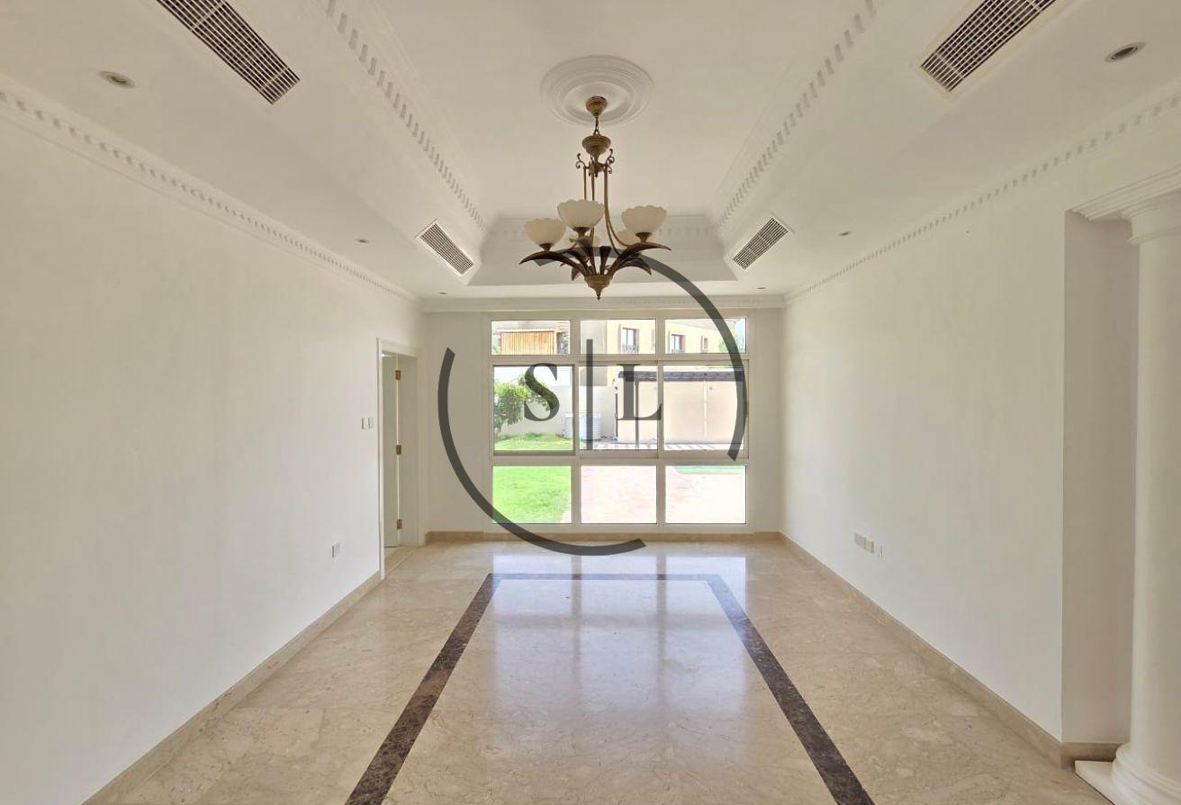 2 Living Area | Pool | Garden | AC Centralized photo 11