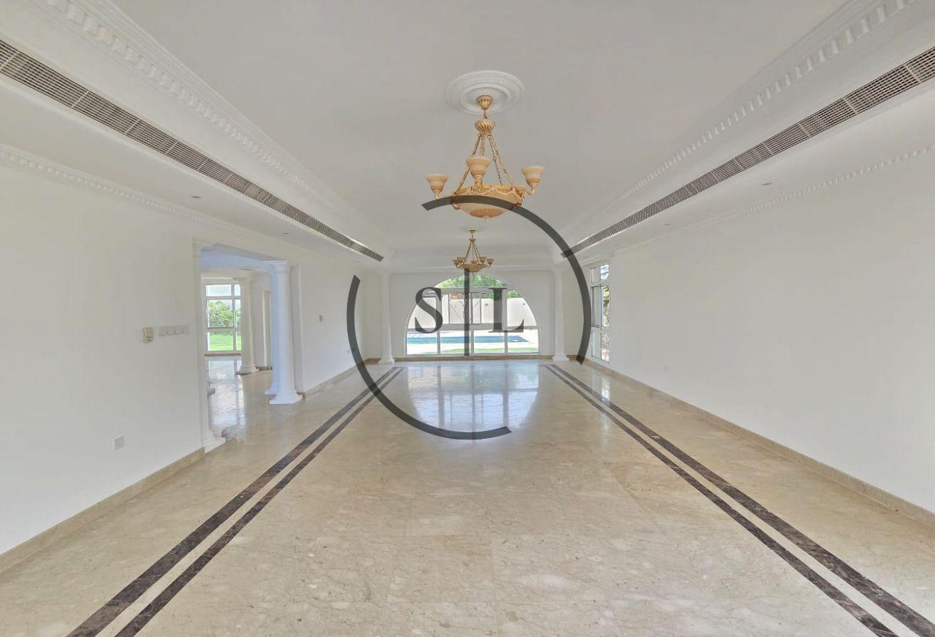 2 Living Area | Pool | Garden | AC Centralized photo 7