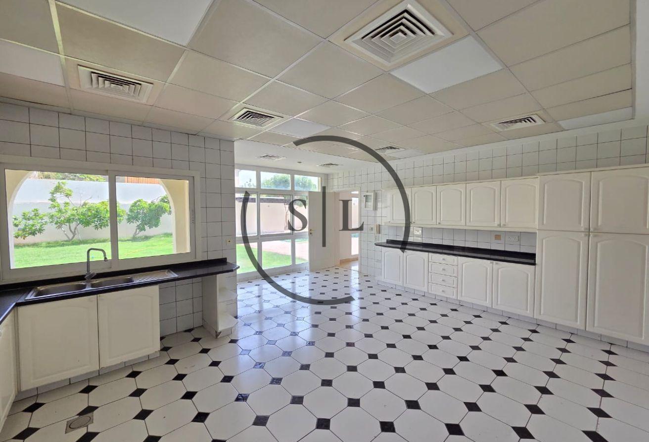 2 Living Area | Pool | Garden | AC Centralized photo 9